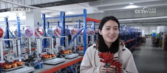 CCTV报道：3500台3D打印机农场生产的玩具小商品闯出大市场(图6)