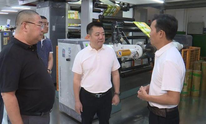 【聚焦高质量发展】陈创阳带队调研食品、印刷包装企业生产情况(图1)