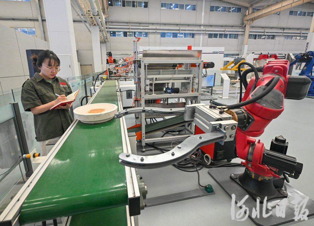 唐山：创新根基更加坚实产业动能愈发强劲(图2)