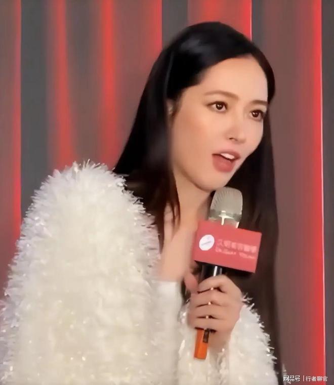 郭碧婷手撕谣言:婆婆给钱向佐带娃有时异地但豪门日子藏不住了(图1)